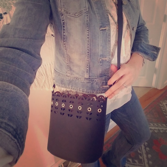 Stella & Dot Handbags - STELLA & DOT Marin Bucket Bag 🏷NWT🏷
